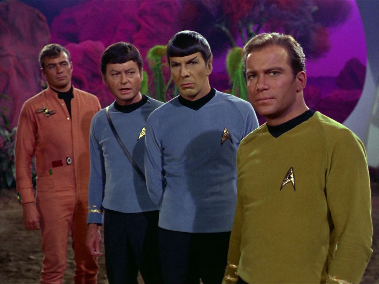 ariane179254_StarTrek_2x09_Metamorphosis_2798.jpg