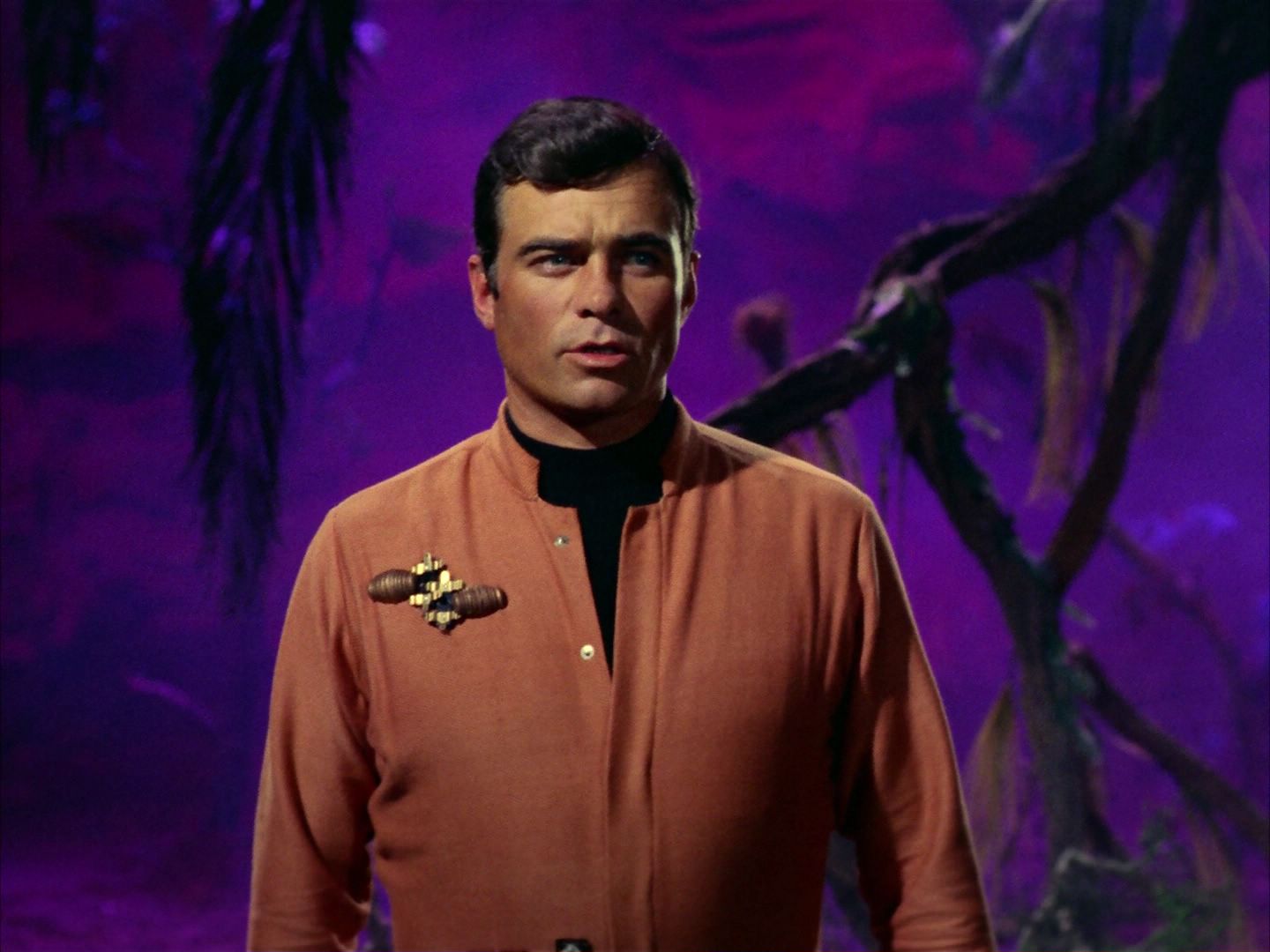 ariane179254_StarTrek_2x09_Metamorphosis_2859.jpg
