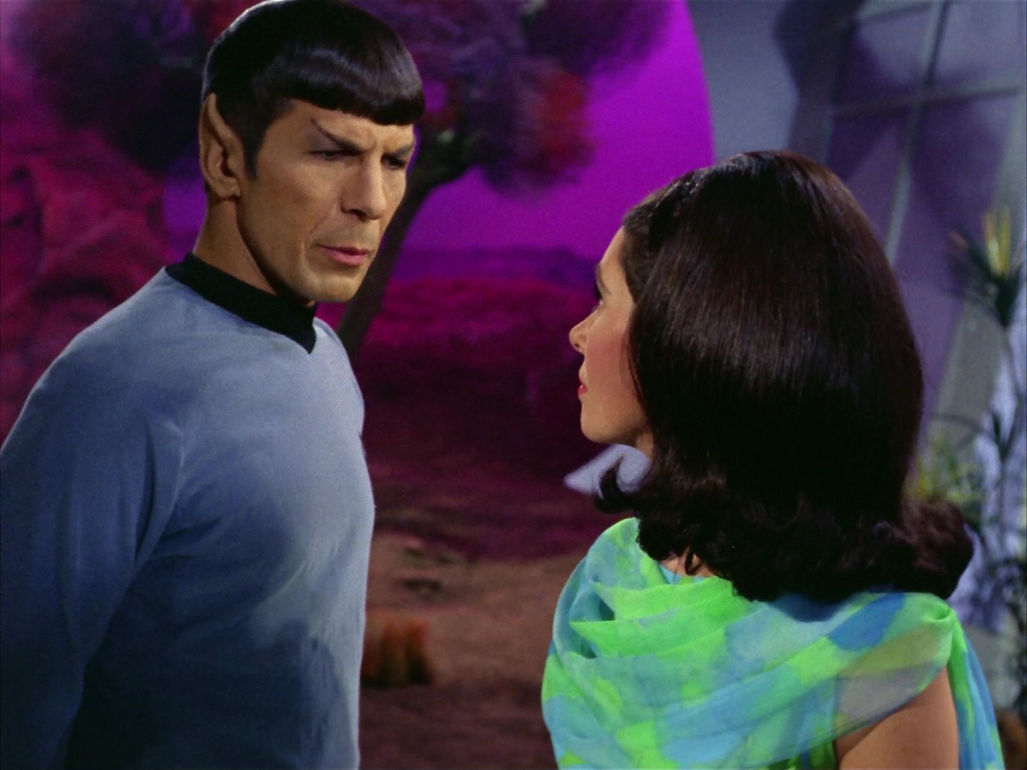 ariane179254_StarTrek_2x09_Metamorphosis_2891.jpg