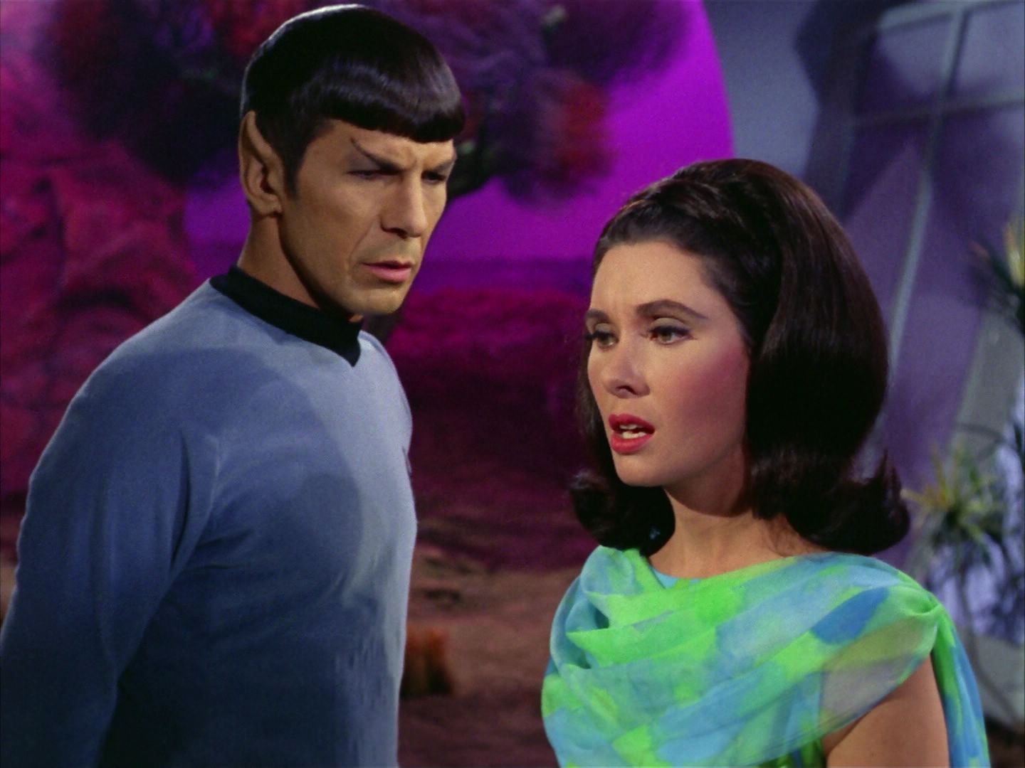 ariane179254_StarTrek_2x09_Metamorphosis_2904.jpg