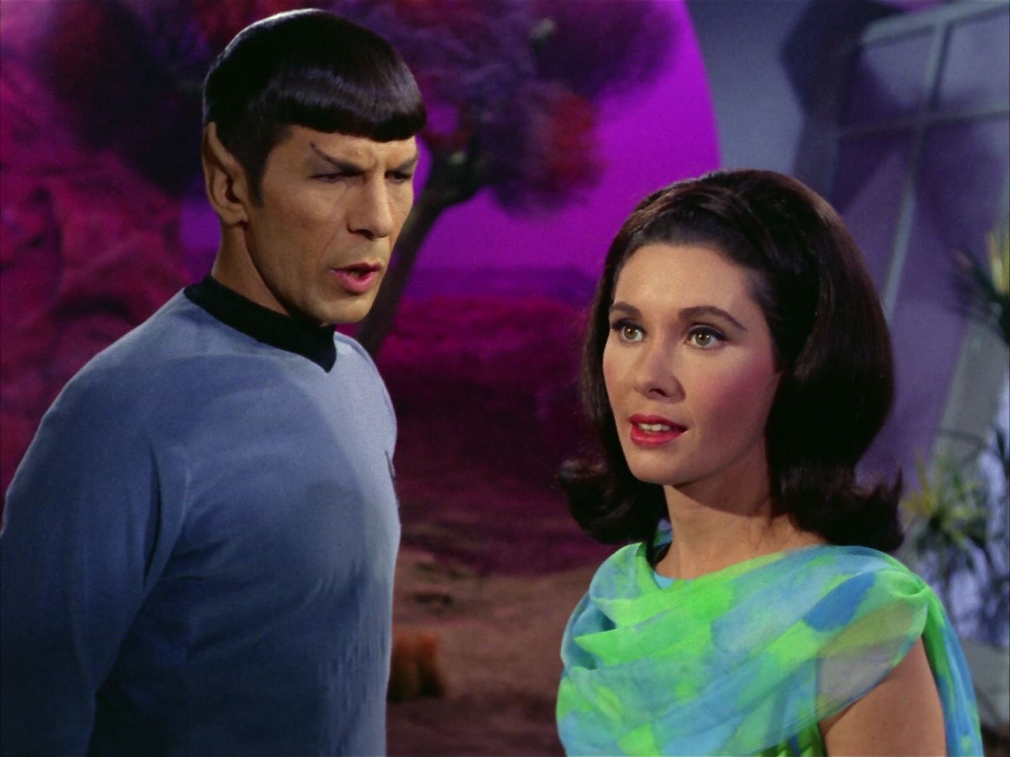 ariane179254_StarTrek_2x09_Metamorphosis_2919.jpg
