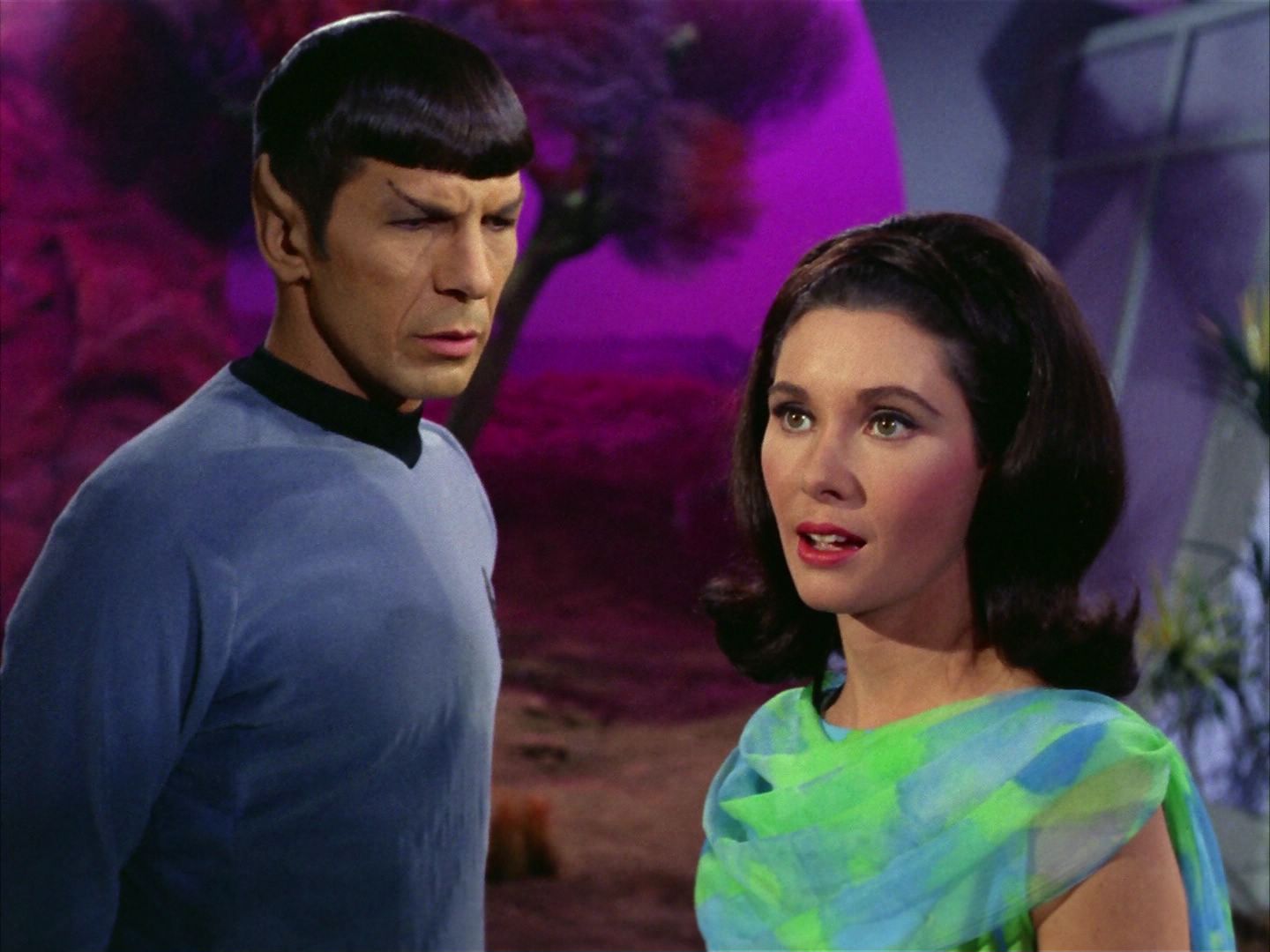 ariane179254_StarTrek_2x09_Metamorphosis_2920.jpg