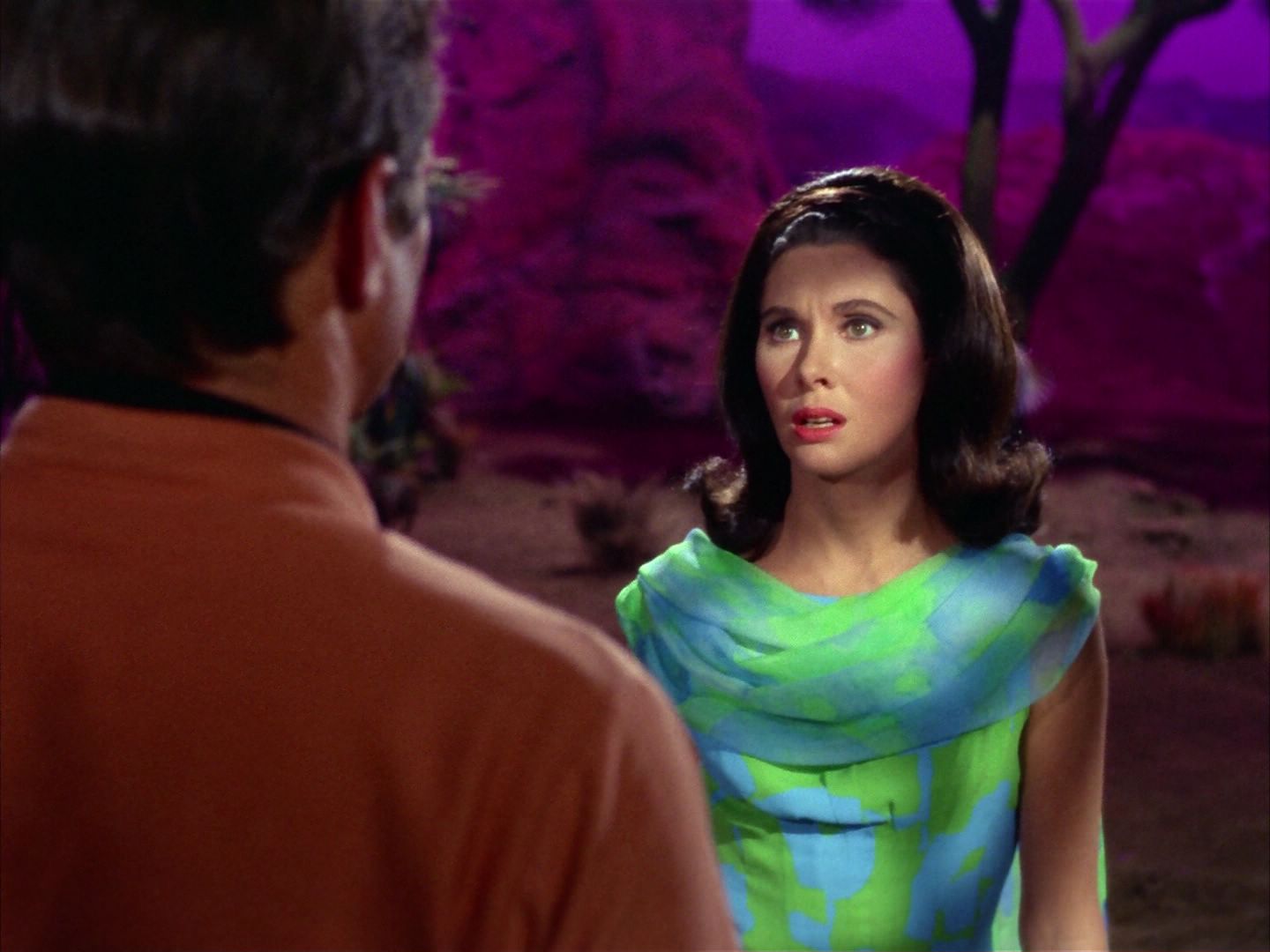ariane179254_StarTrek_2x09_Metamorphosis_2965.jpg