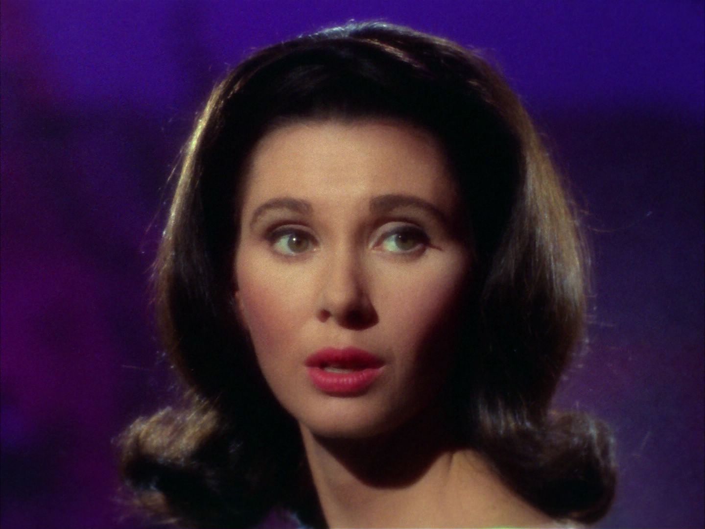 ariane179254_StarTrek_2x09_Metamorphosis_2986.jpg