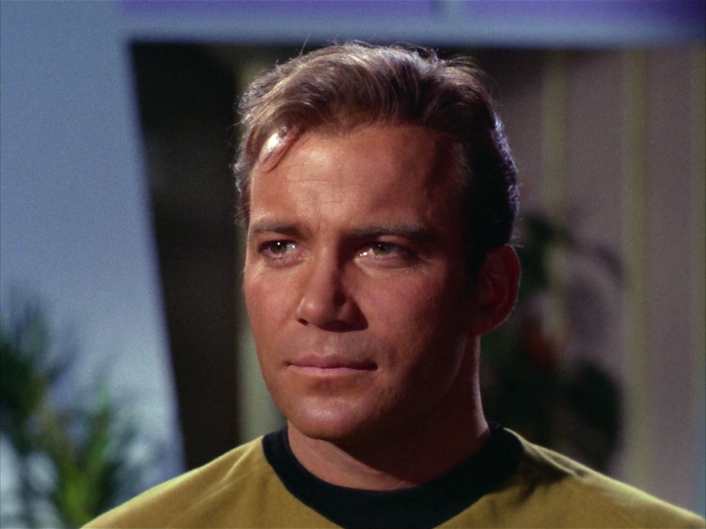 ariane179254_StarTrek_2x09_Metamorphosis_3003.jpg