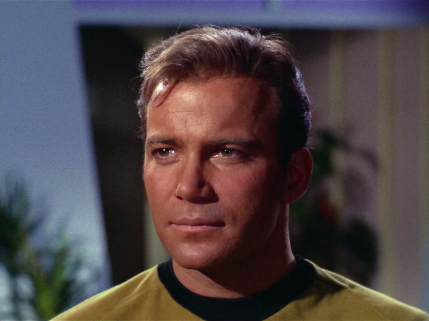 ariane179254_StarTrek_2x09_Metamorphosis_3014.jpg