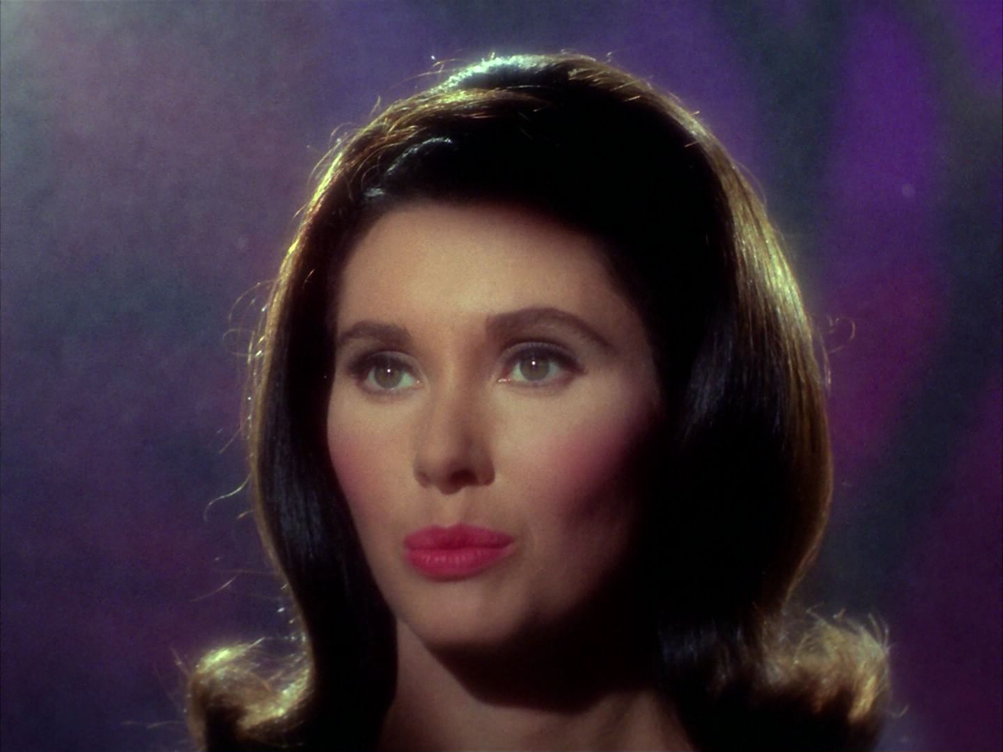 ariane179254_StarTrek_2x09_Metamorphosis_3032.jpg