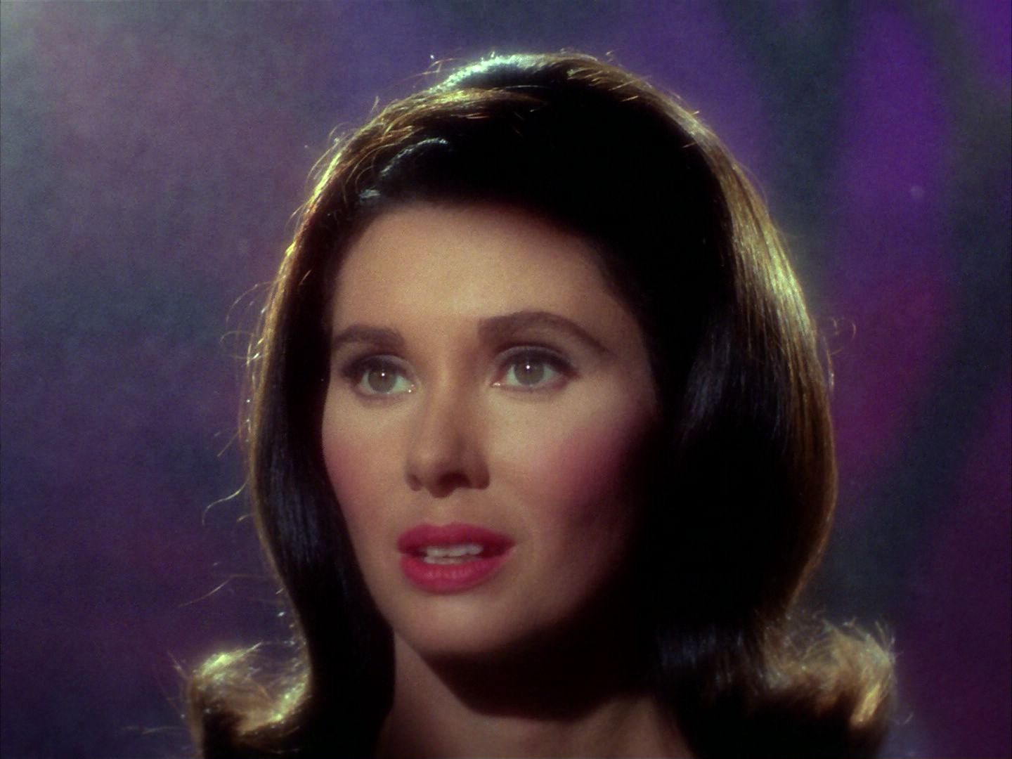 ariane179254_StarTrek_2x09_Metamorphosis_3033.jpg