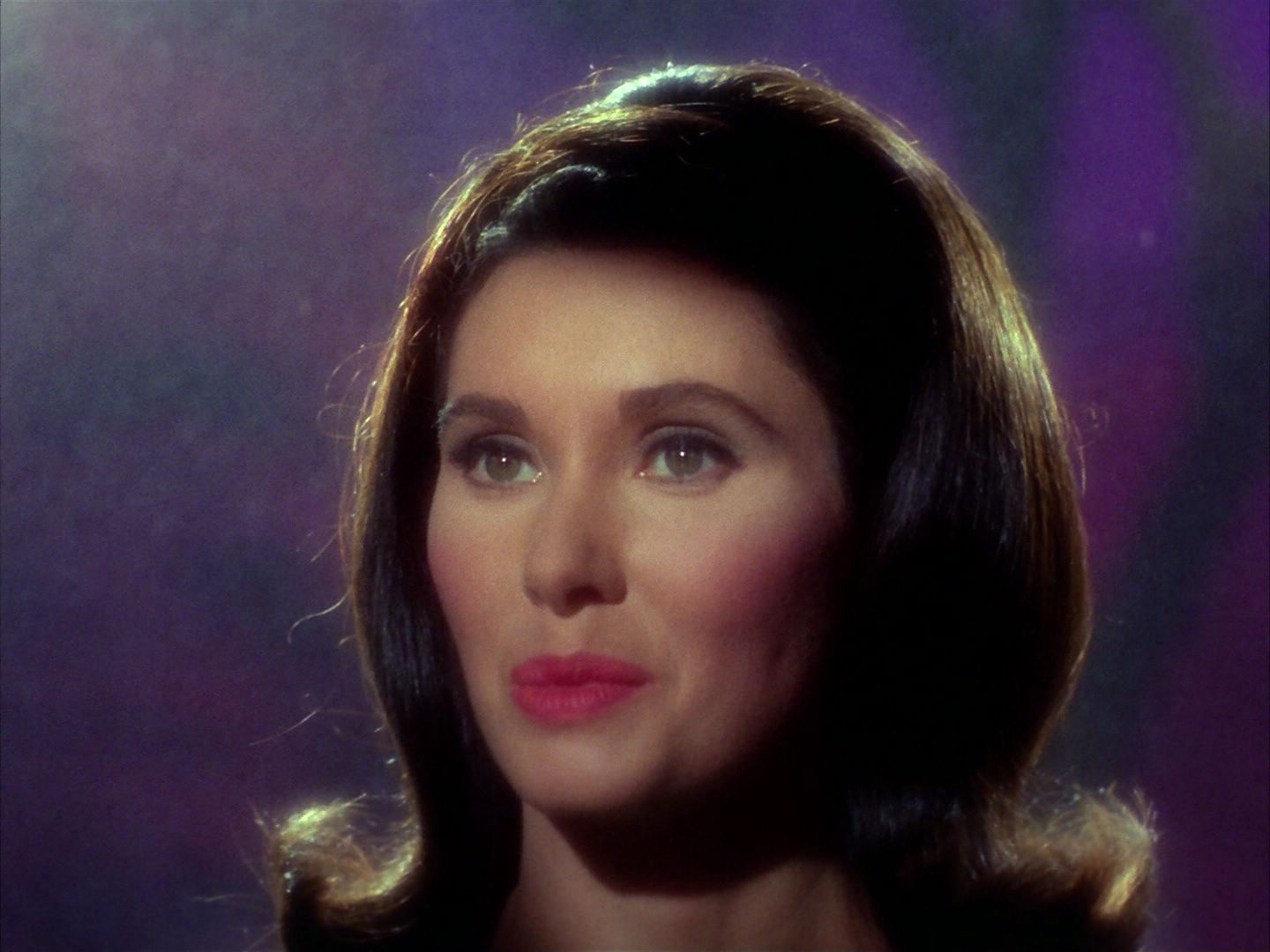 ariane179254_StarTrek_2x09_Metamorphosis_3037.jpg