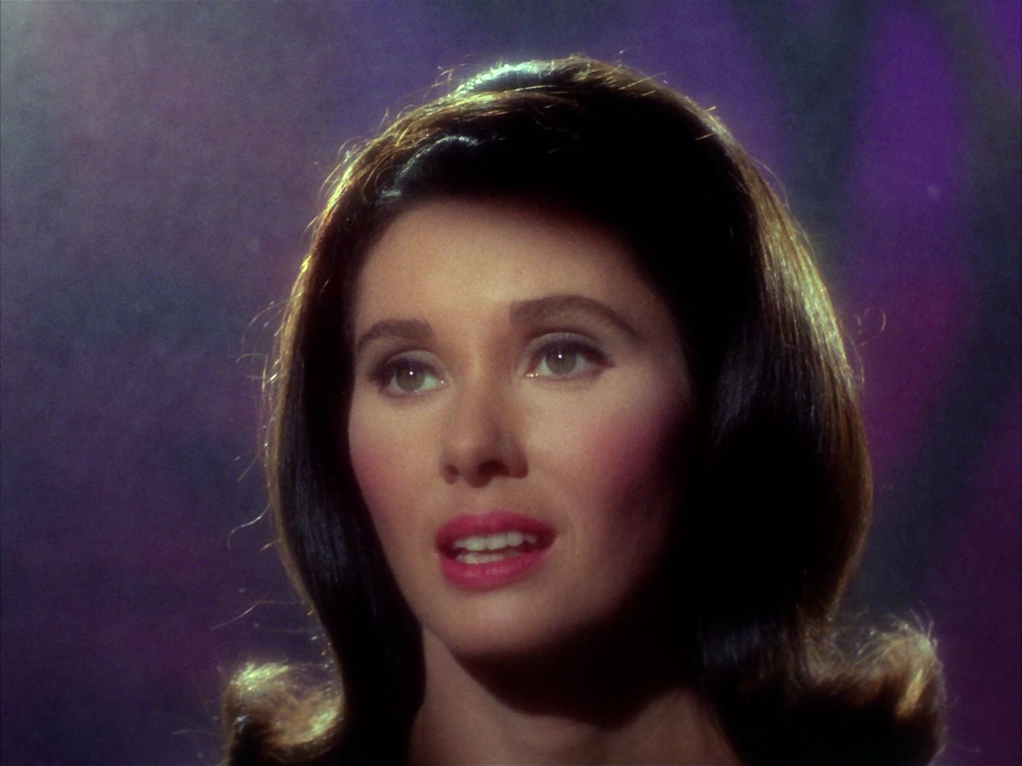 ariane179254_StarTrek_2x09_Metamorphosis_3049.jpg