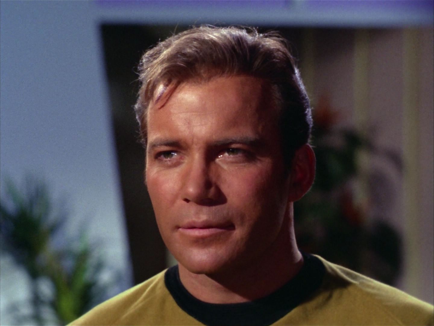 ariane179254_StarTrek_2x09_Metamorphosis_3063.jpg