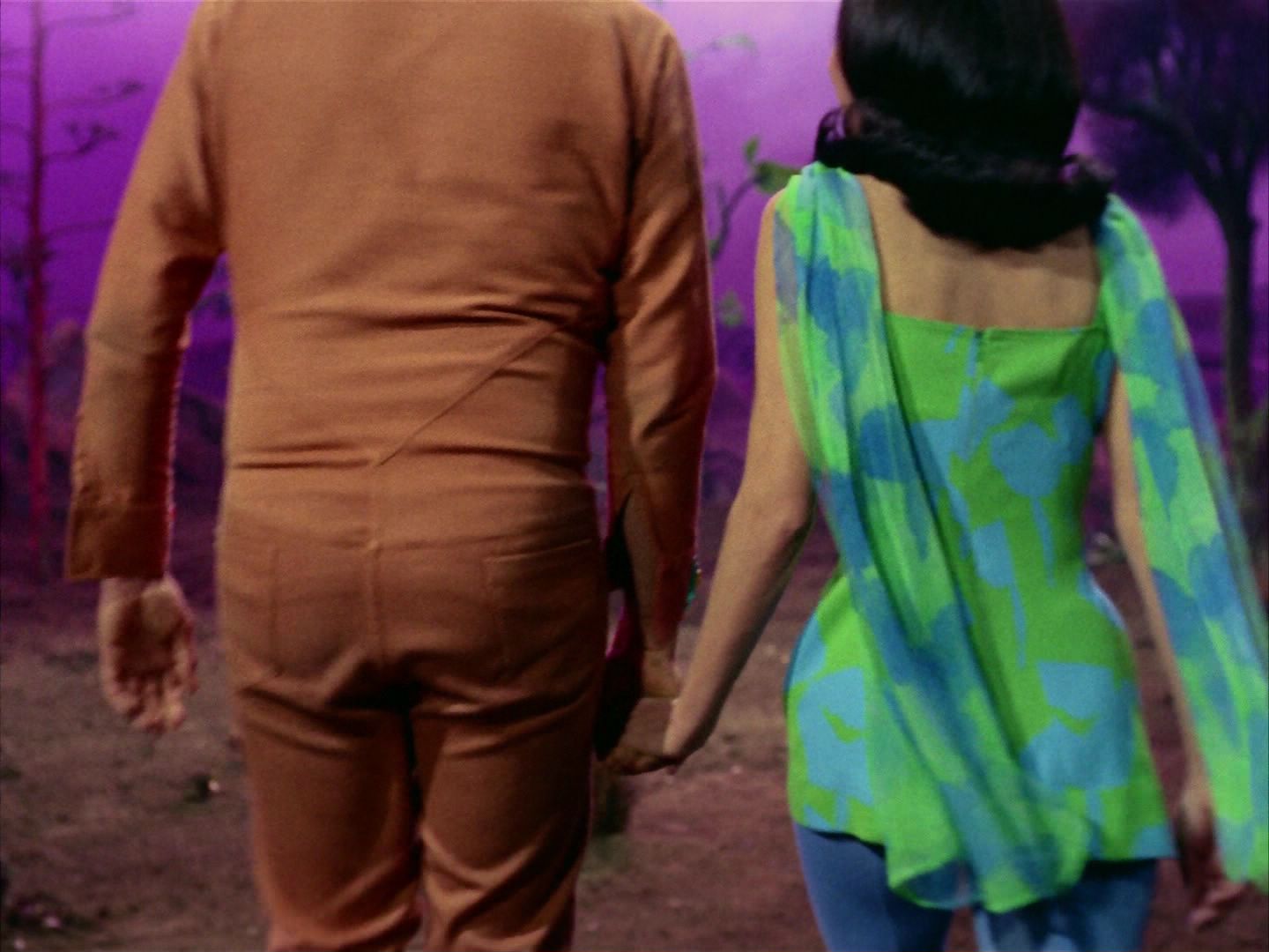 ariane179254_StarTrek_2x09_Metamorphosis_3078.jpg