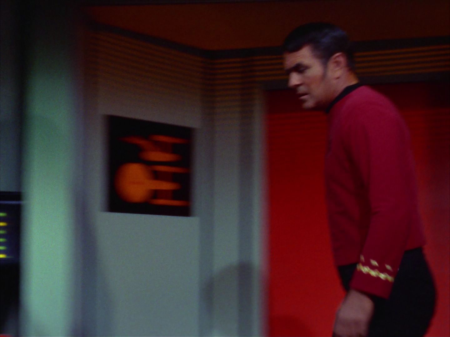 ariane179254_StarTrek_2x09_Metamorphosis_3096.jpg