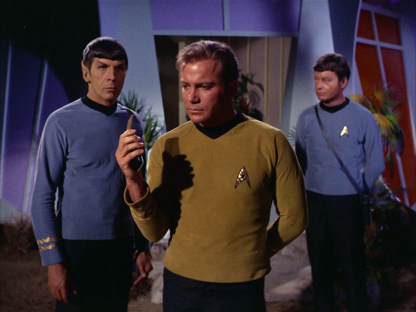 ariane179254_StarTrek_2x09_Metamorphosis_3102.jpg