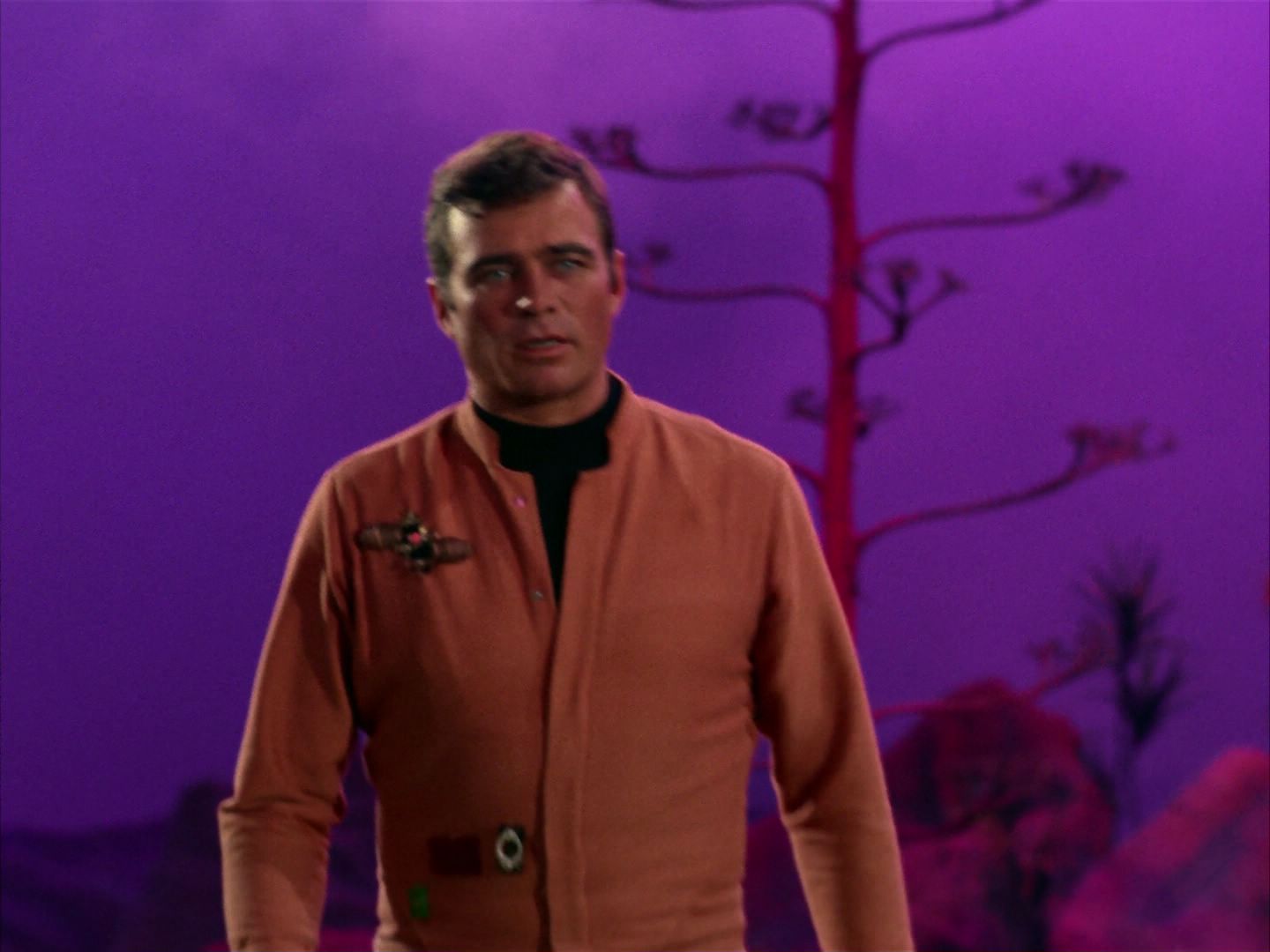 ariane179254_StarTrek_2x09_Metamorphosis_3163.jpg