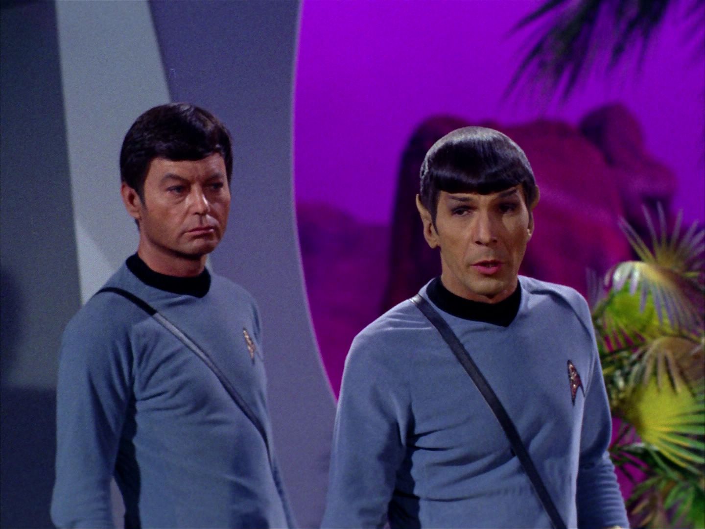 ariane179254_StarTrek_2x09_Metamorphosis_3282.jpg