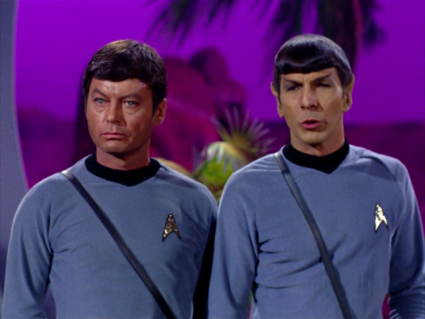 ariane179254_StarTrek_2x09_Metamorphosis_3297.jpg