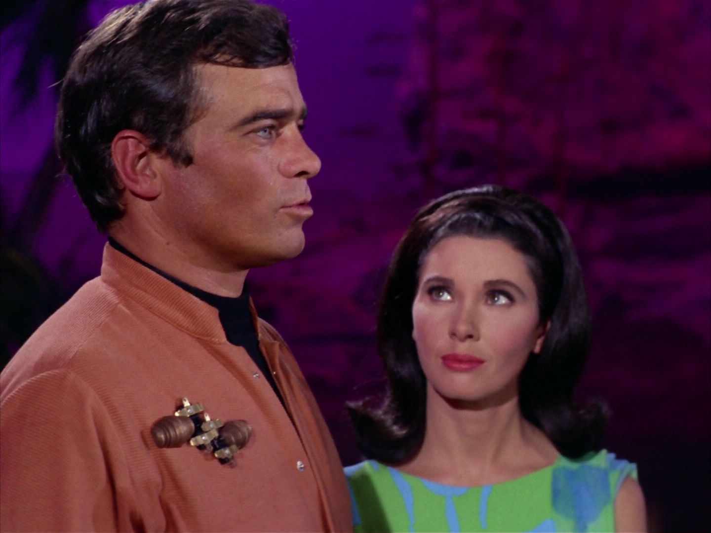 ariane179254_StarTrek_2x09_Metamorphosis_3315.jpg
