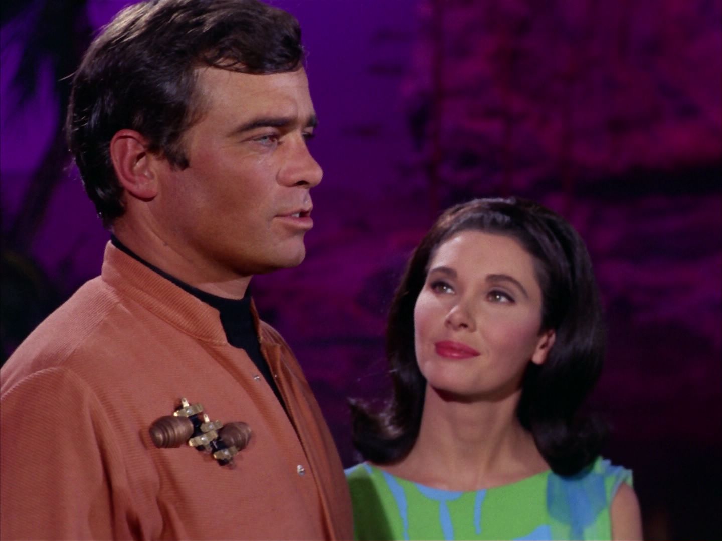 ariane179254_StarTrek_2x09_Metamorphosis_3323.jpg