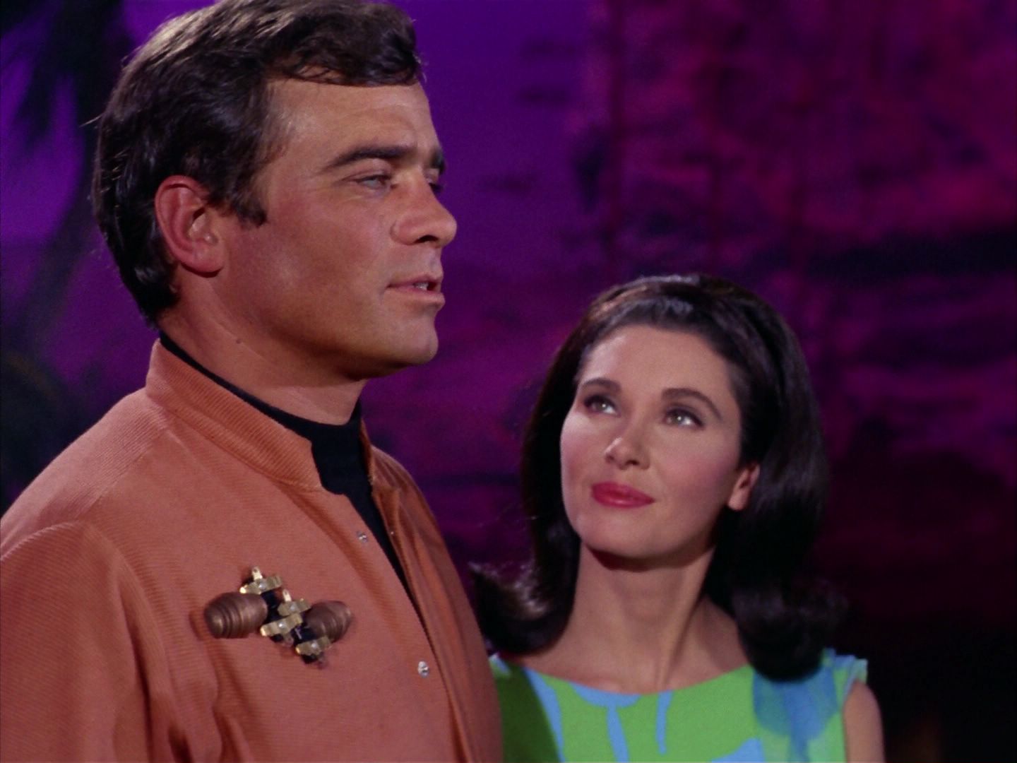ariane179254_StarTrek_2x09_Metamorphosis_3336.jpg