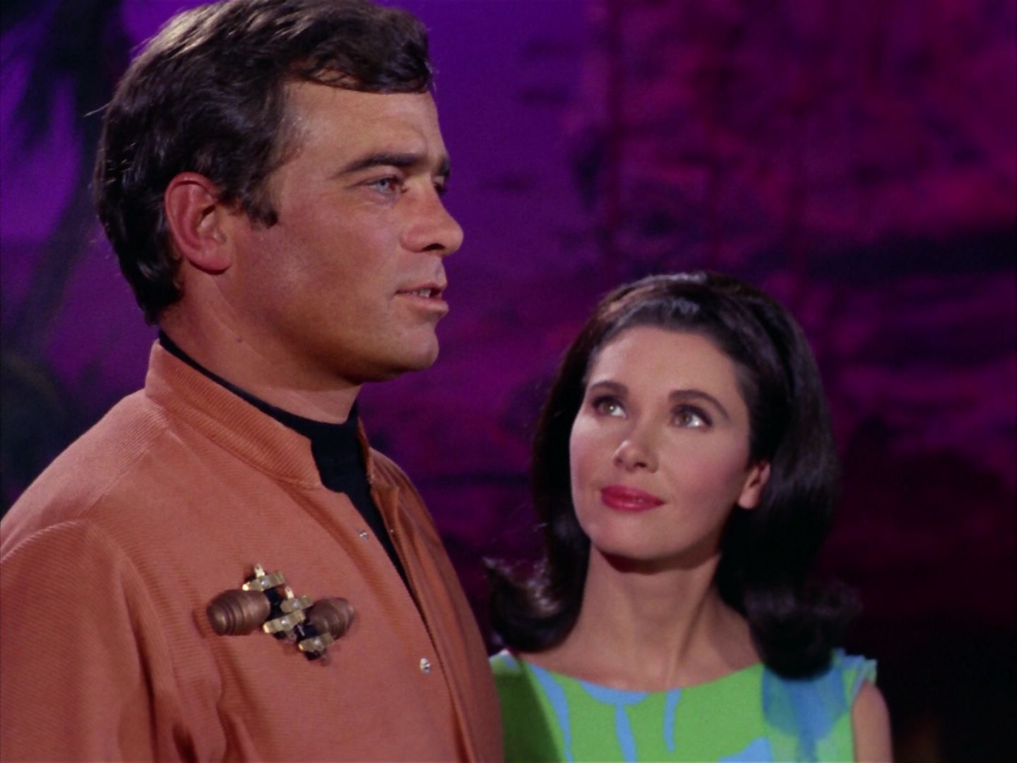 ariane179254_StarTrek_2x09_Metamorphosis_3338.jpg