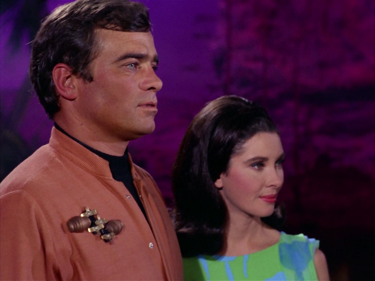 ariane179254_StarTrek_2x09_Metamorphosis_3344.jpg