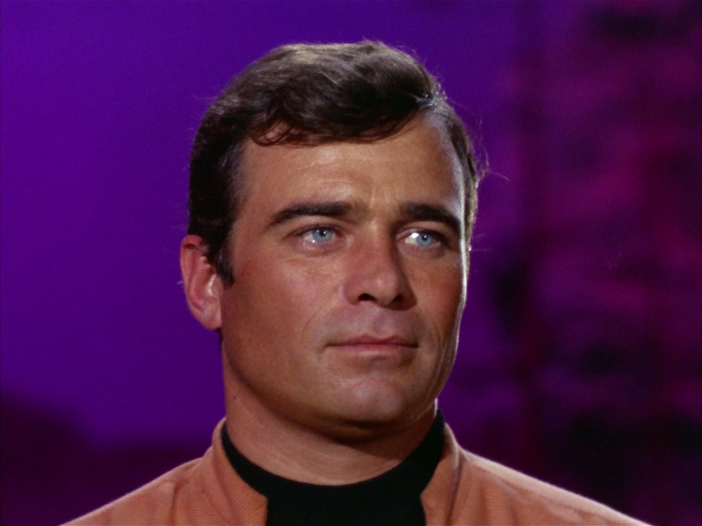 ariane179254_StarTrek_2x09_Metamorphosis_3366.jpg
