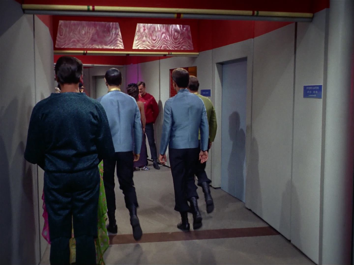 ariane179254_StarTrek_2x10_TheJourneyToBabel_0053.jpg