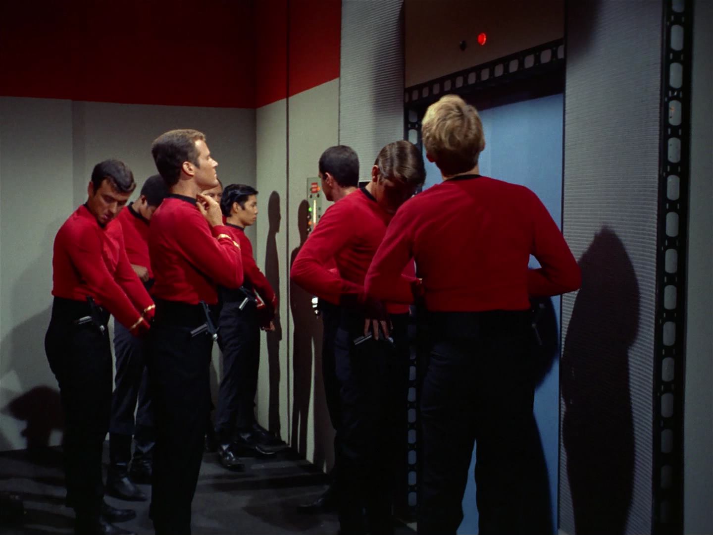 ariane179254_StarTrek_2x10_TheJourneyToBabel_0061.jpg