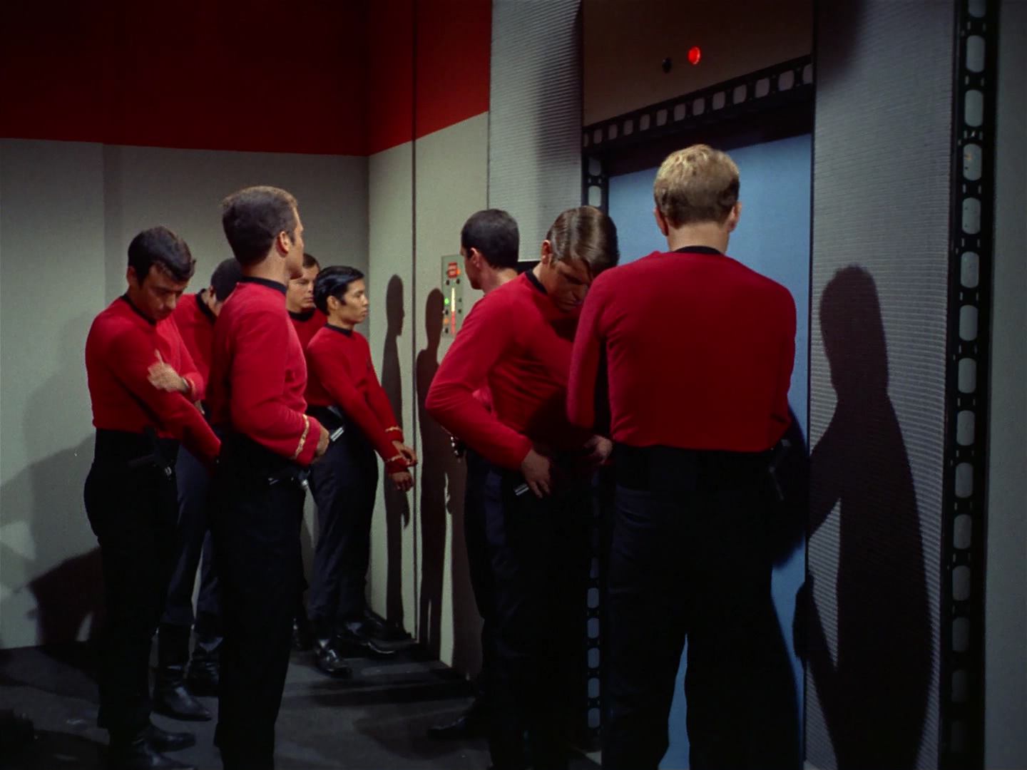 ariane179254_StarTrek_2x10_TheJourneyToBabel_0063.jpg