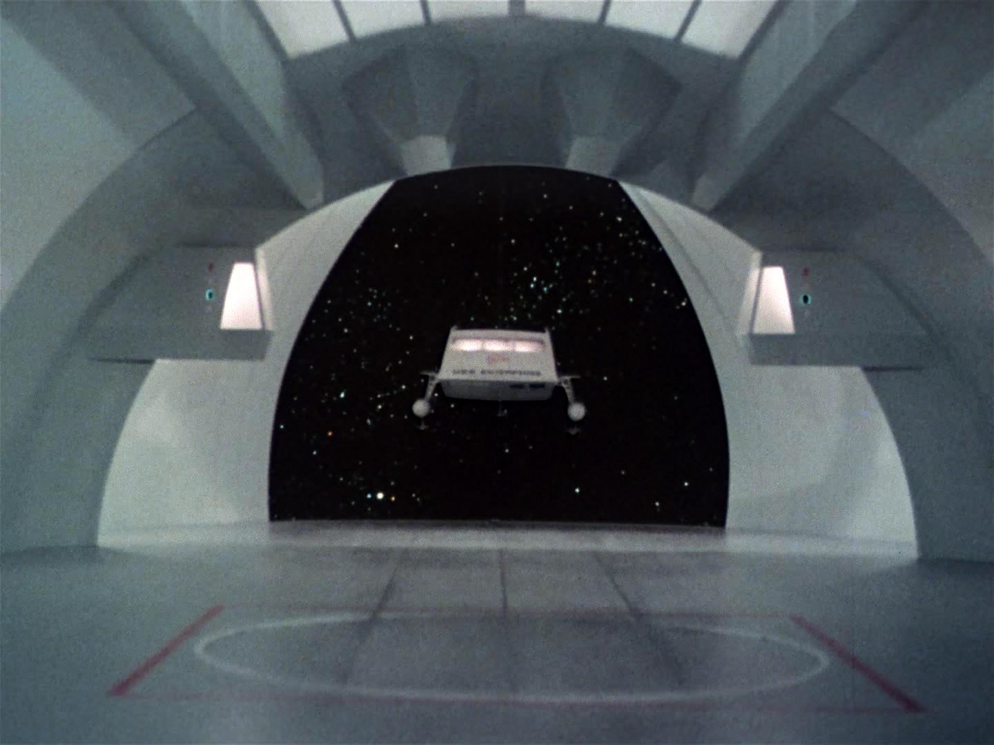 ariane179254_StarTrek_2x10_TheJourneyToBabel_0070.jpg