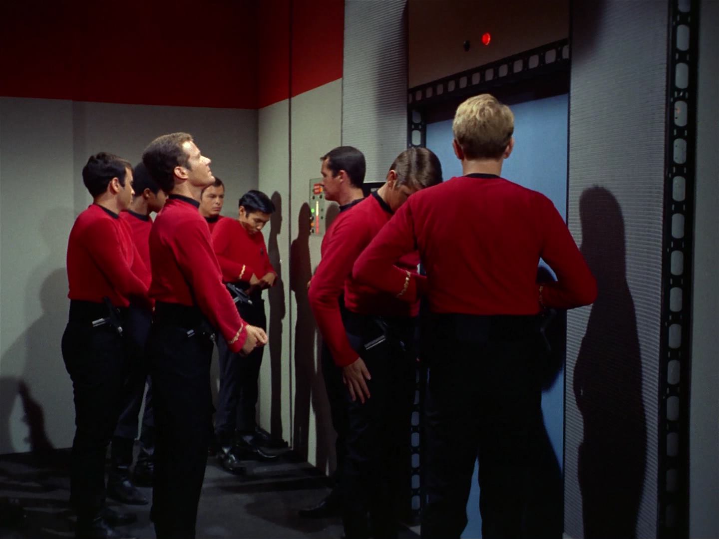 ariane179254_StarTrek_2x10_TheJourneyToBabel_0078.jpg