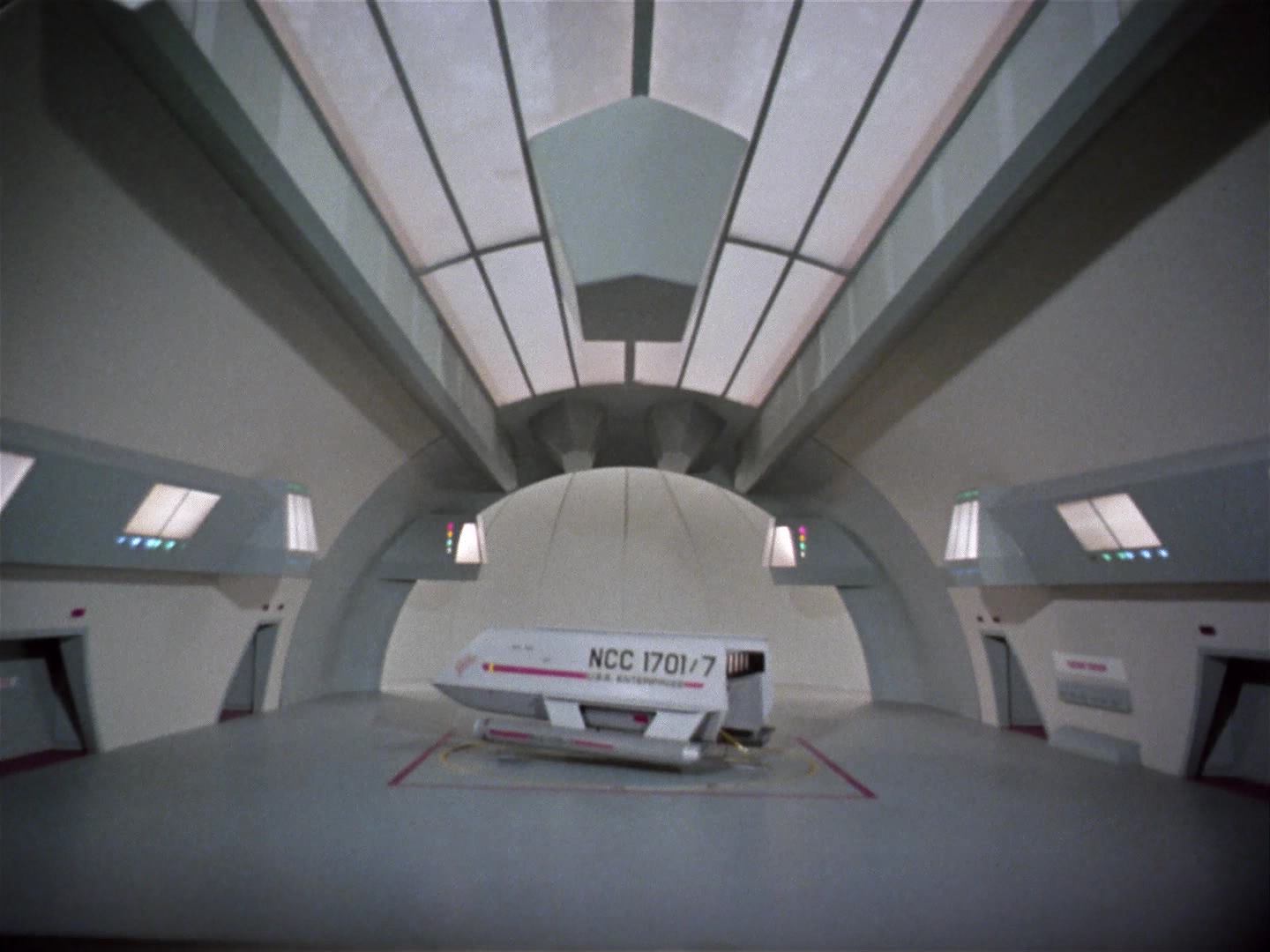 ariane179254_StarTrek_2x10_TheJourneyToBabel_0082.jpg