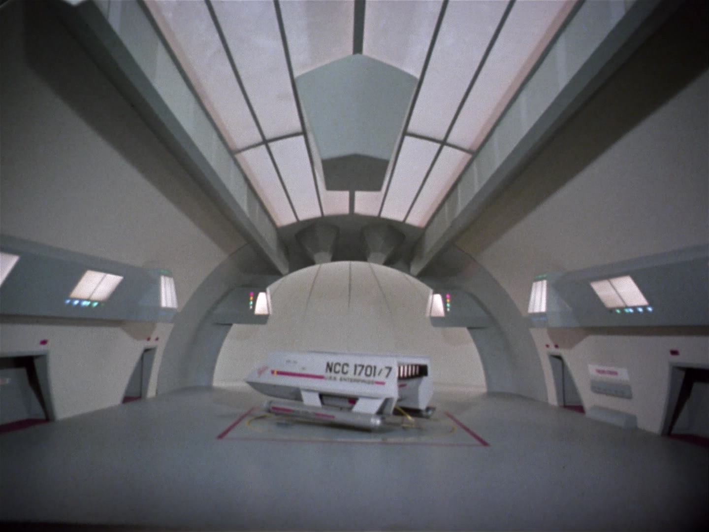 ariane179254_StarTrek_2x10_TheJourneyToBabel_0083.jpg