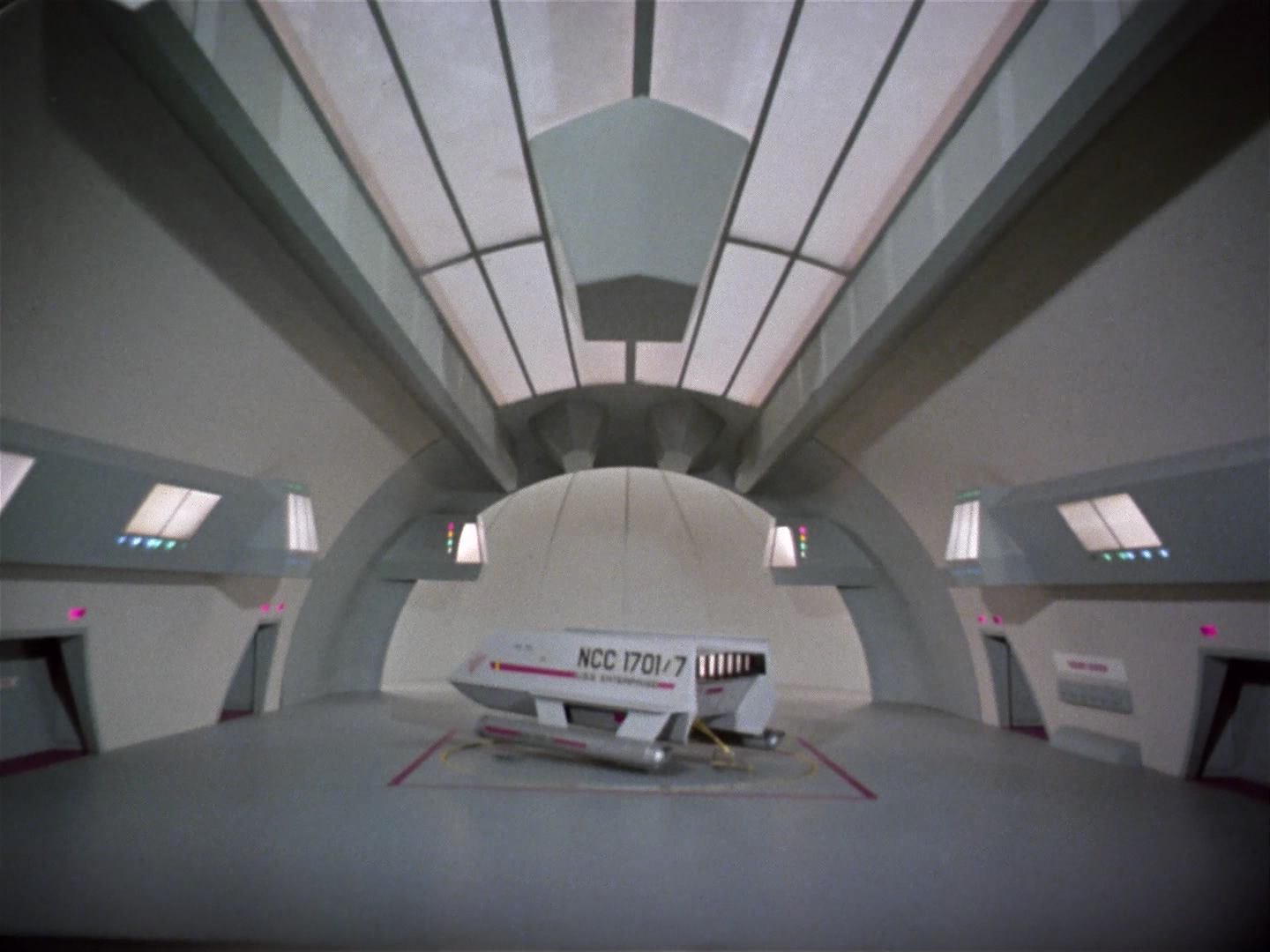 ariane179254_StarTrek_2x10_TheJourneyToBabel_0084.jpg