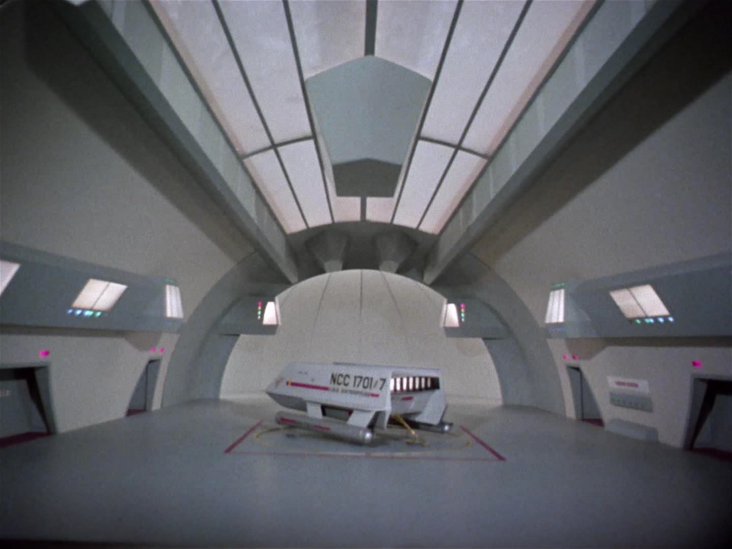 ariane179254_StarTrek_2x10_TheJourneyToBabel_0085.jpg