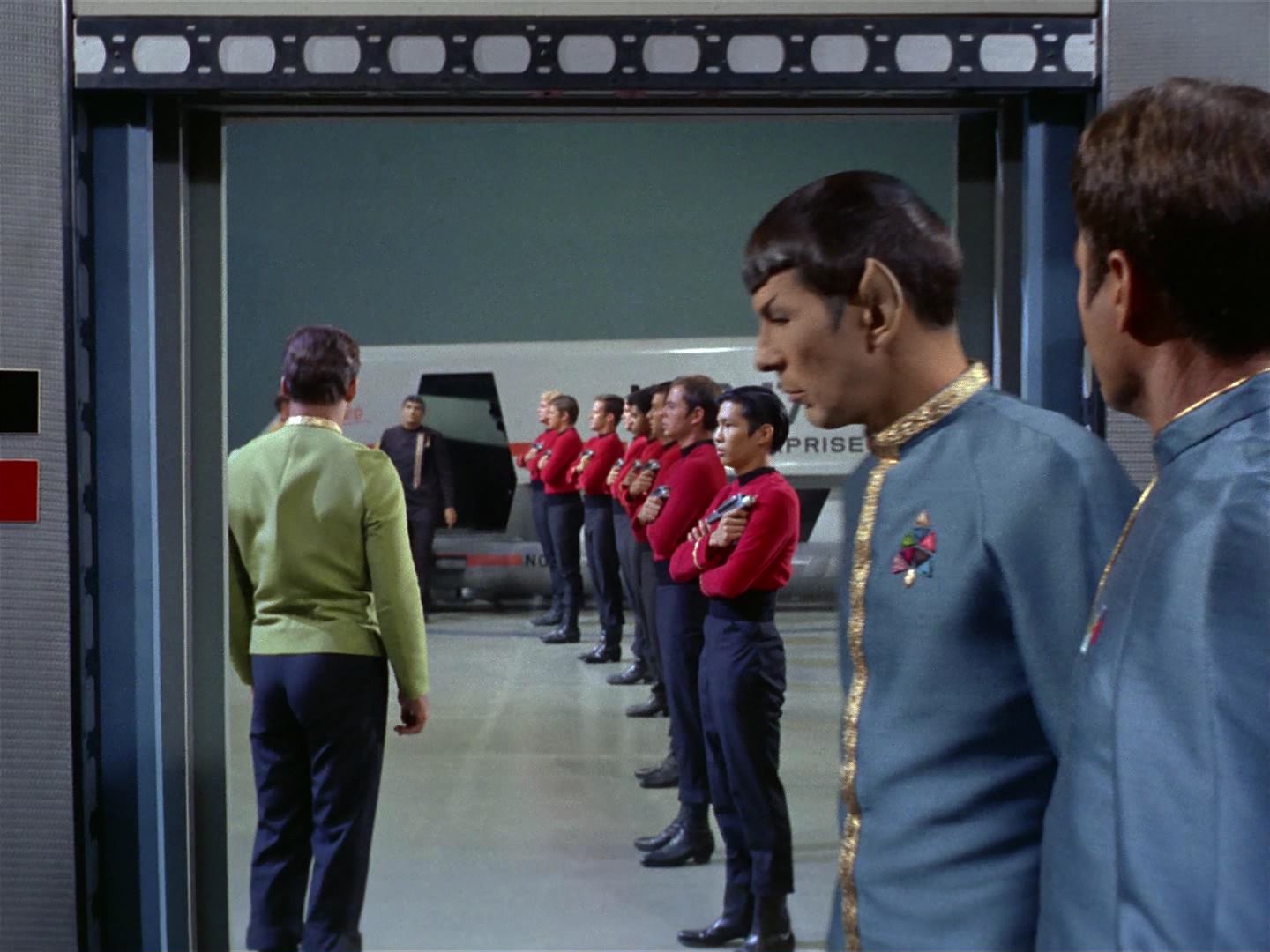 ariane179254_StarTrek_2x10_TheJourneyToBabel_0121.jpg