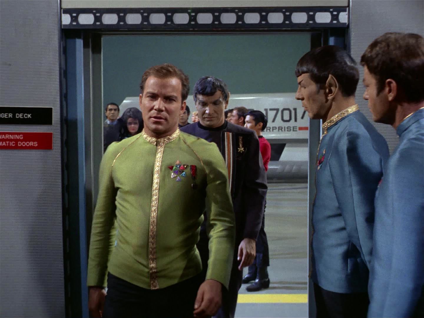 ariane179254_StarTrek_2x10_TheJourneyToBabel_0140.jpg