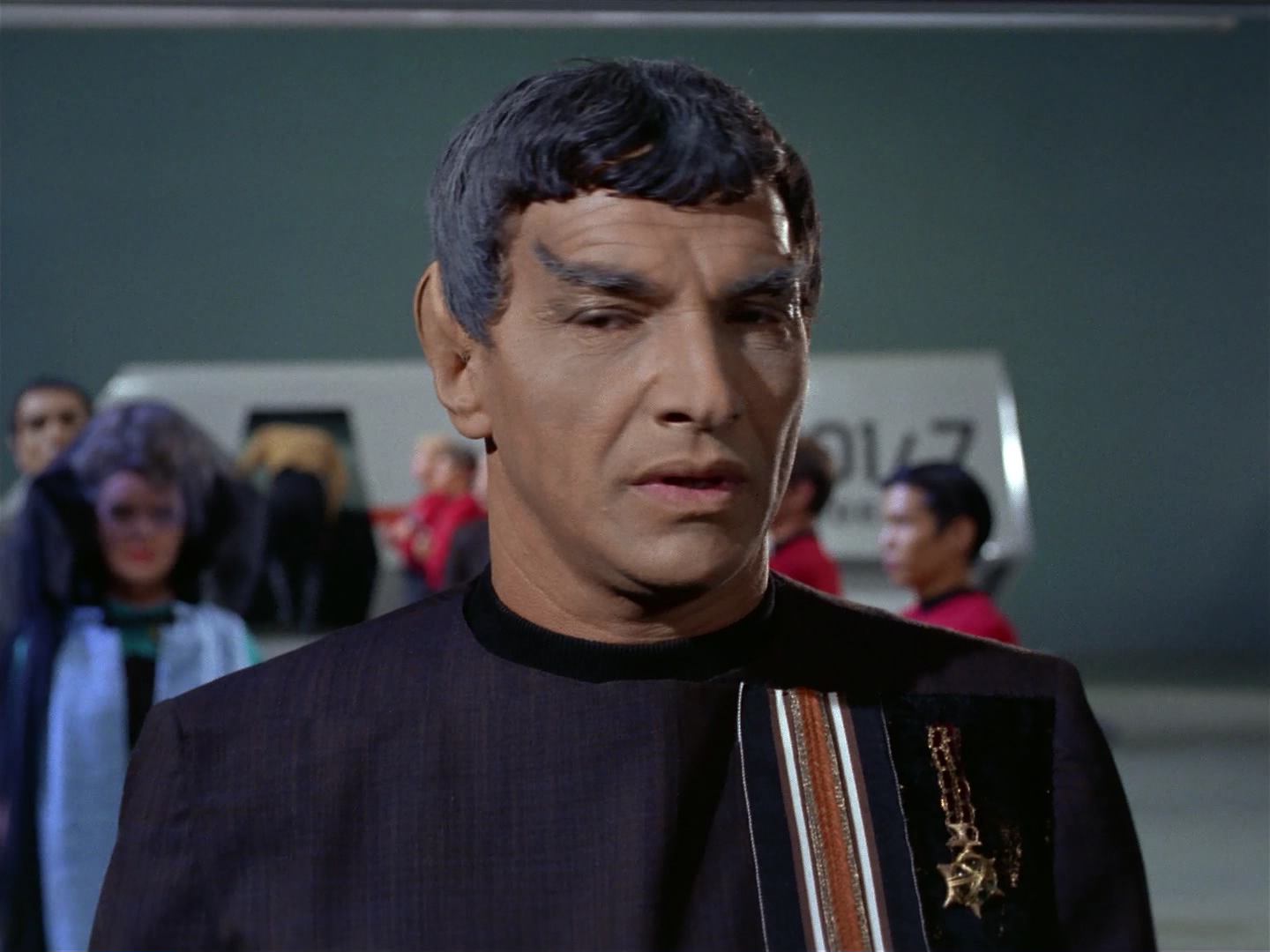 ariane179254_StarTrek_2x10_TheJourneyToBabel_0148.jpg