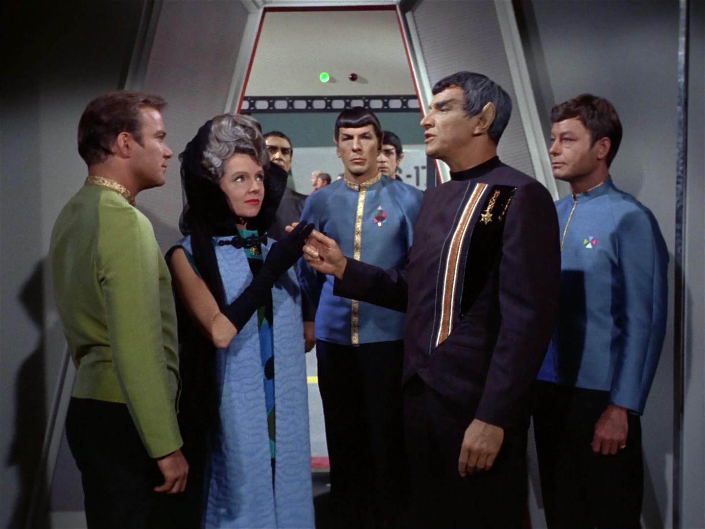 ariane179254_StarTrek_2x10_TheJourneyToBabel_0188.jpg
