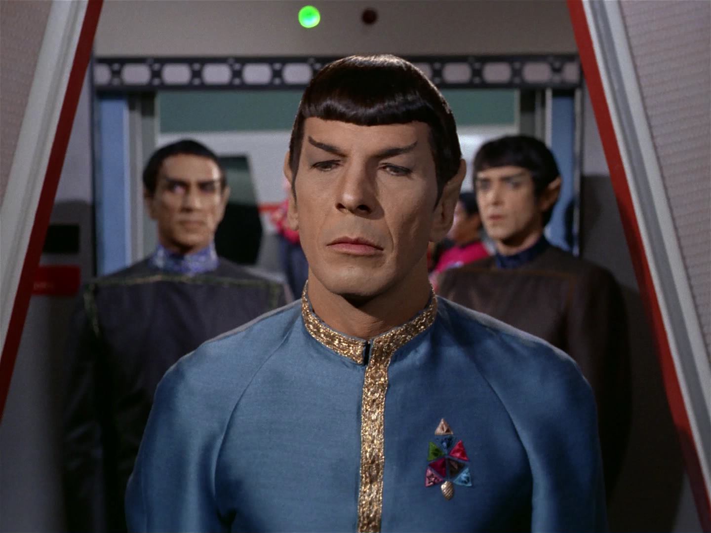 ariane179254_StarTrek_2x10_TheJourneyToBabel_0197.jpg
