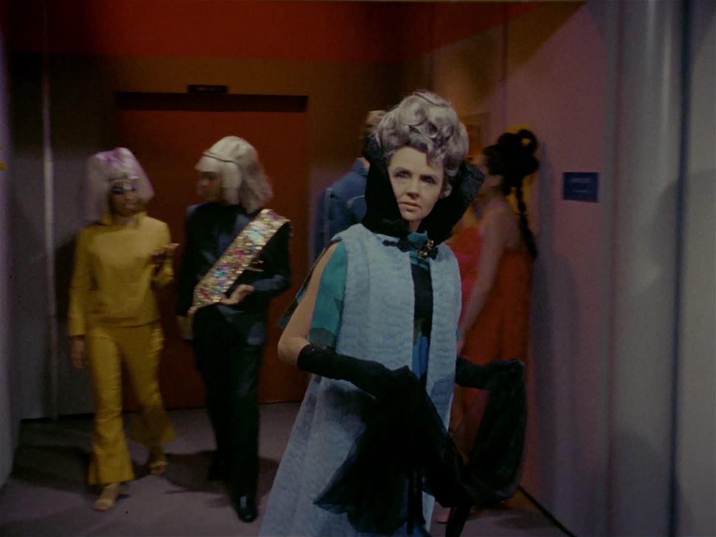 ariane179254_StarTrek_2x10_TheJourneyToBabel_0325.jpg
