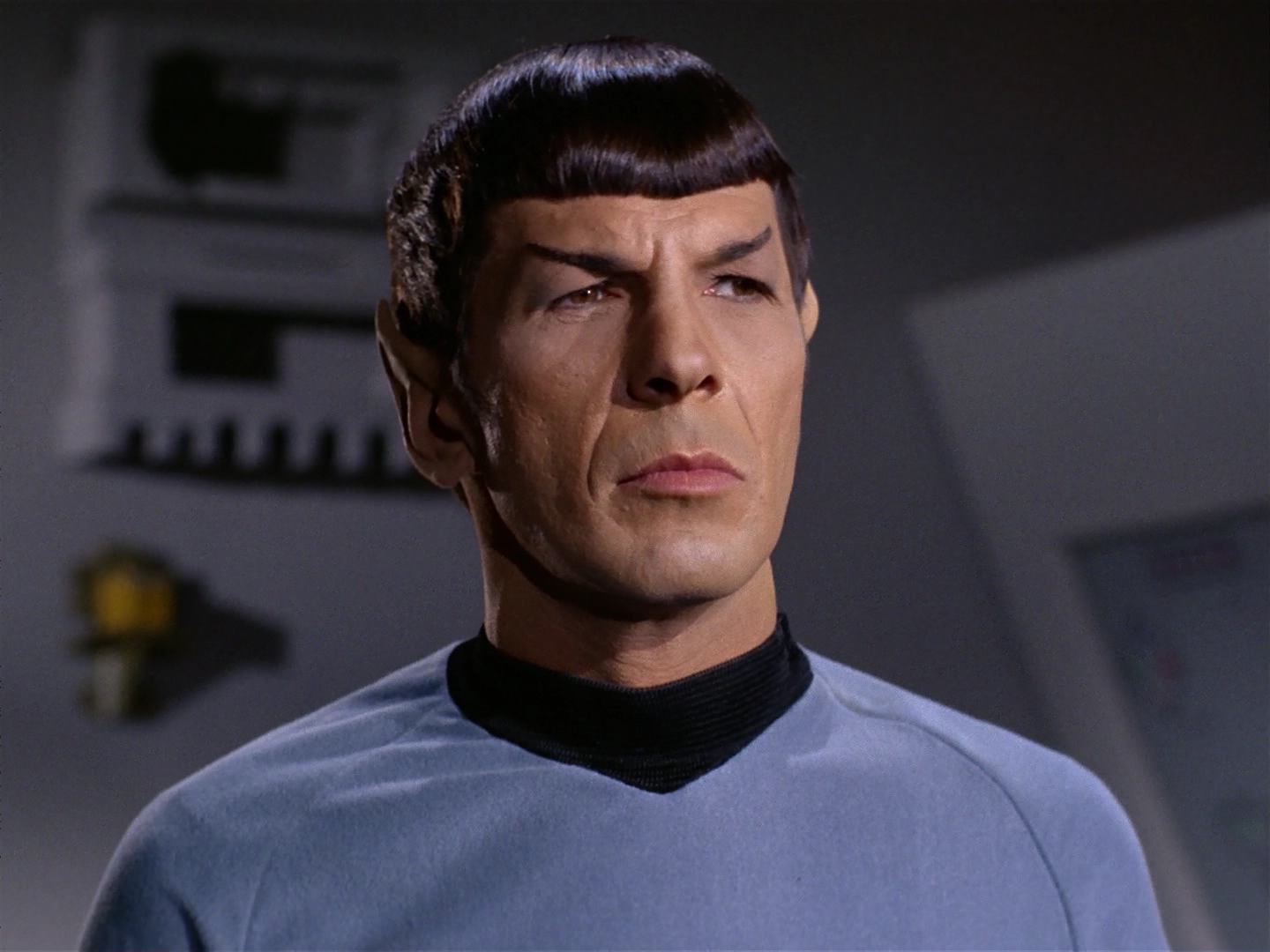 ariane179254_StarTrek_2x10_TheJourneyToBabel_0384.jpg