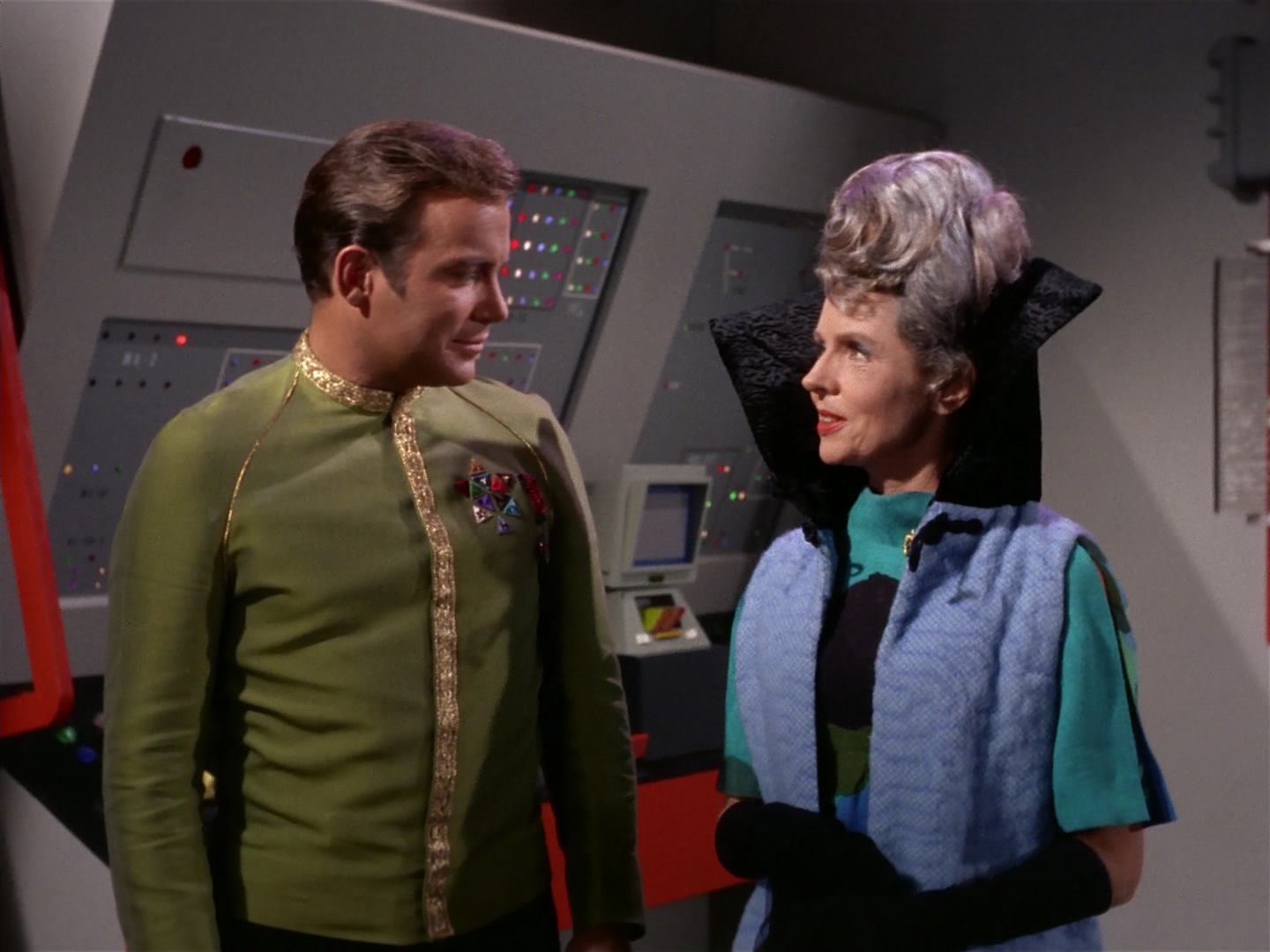 ariane179254_StarTrek_2x10_TheJourneyToBabel_0444.jpg