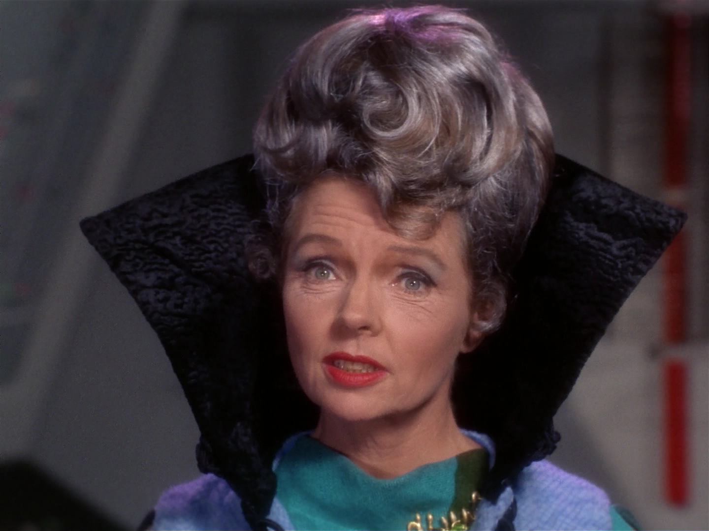 ariane179254_StarTrek_2x10_TheJourneyToBabel_0460.jpg