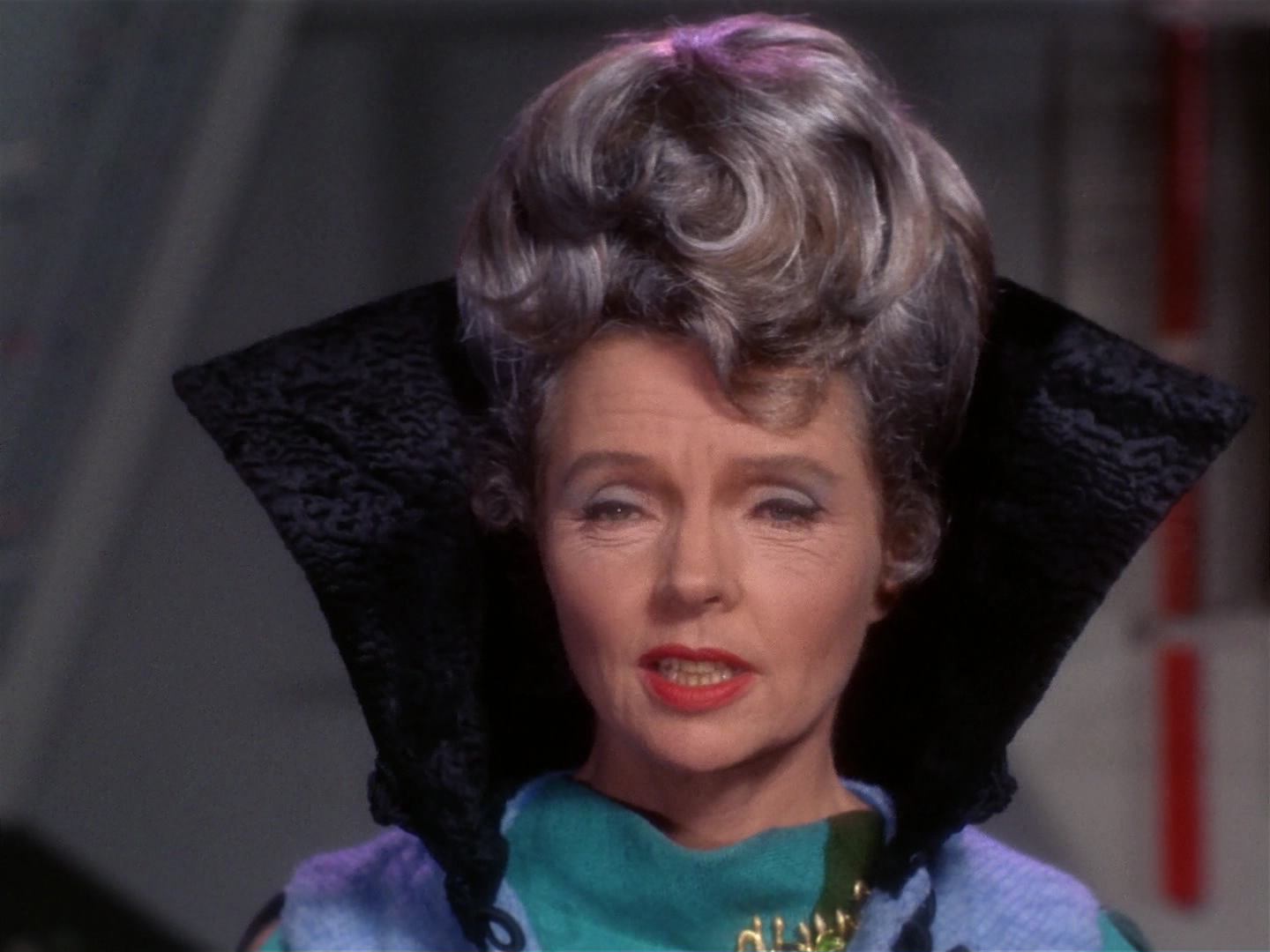 ariane179254_StarTrek_2x10_TheJourneyToBabel_0464.jpg