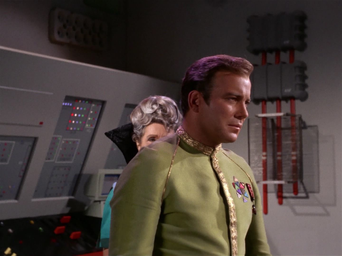 ariane179254_StarTrek_2x10_TheJourneyToBabel_0491.jpg