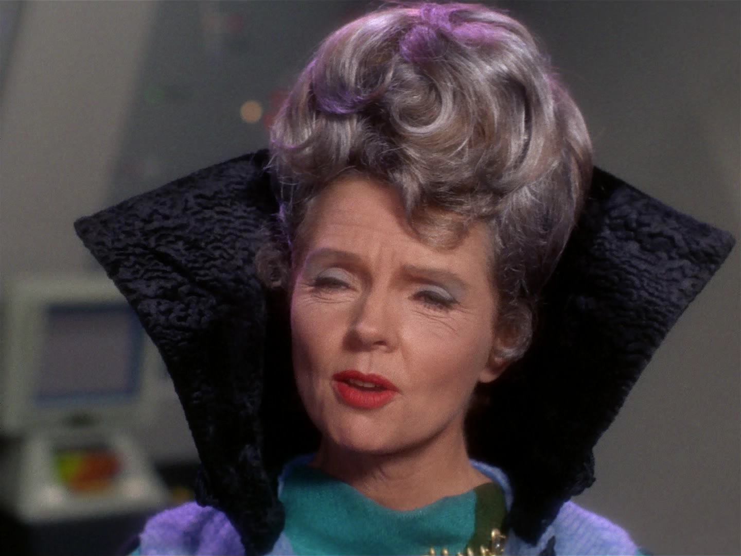 ariane179254_StarTrek_2x10_TheJourneyToBabel_0519.jpg