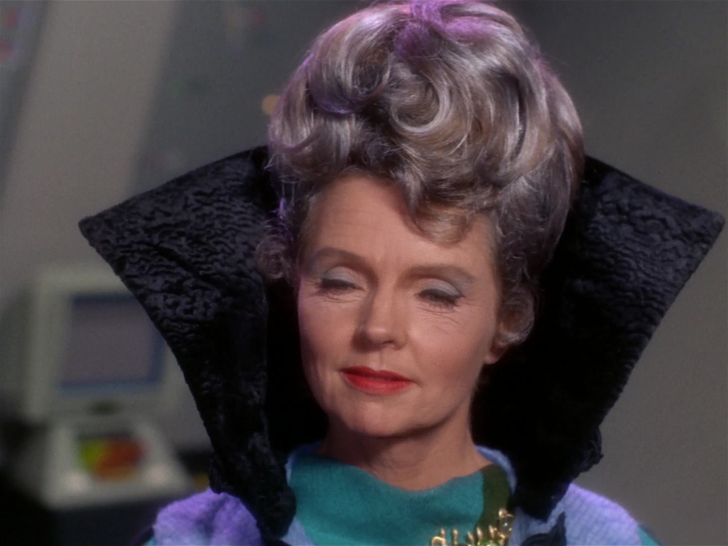 ariane179254_StarTrek_2x10_TheJourneyToBabel_0528.jpg