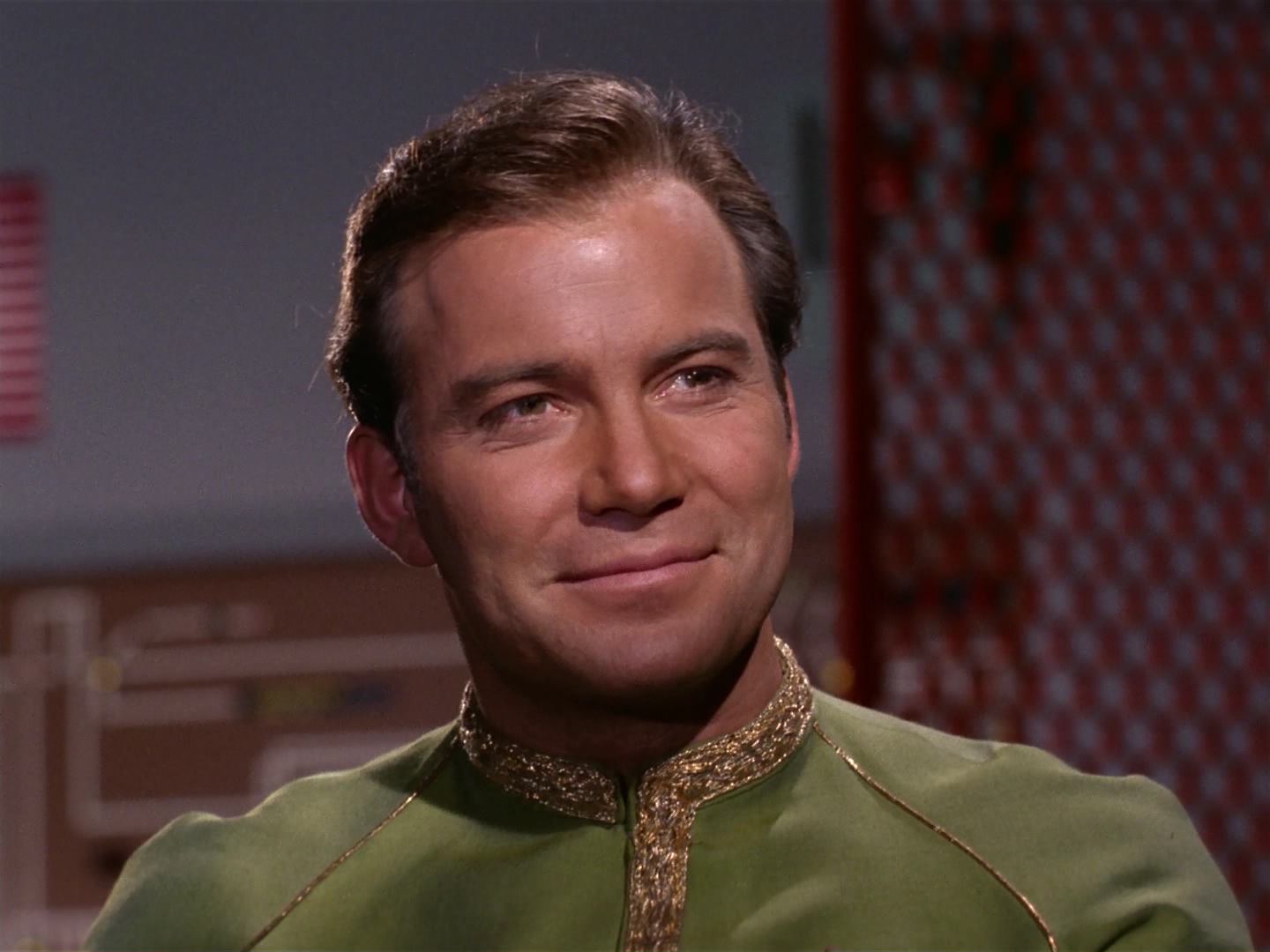 ariane179254_StarTrek_2x10_TheJourneyToBabel_0533.jpg